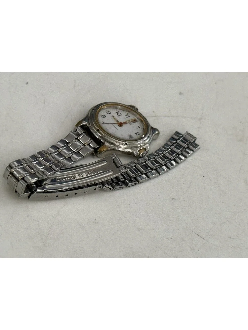 Citizen Railroad 6110-S37633 Mens Two-Tone Stainless Steel Quartz ( Untested )